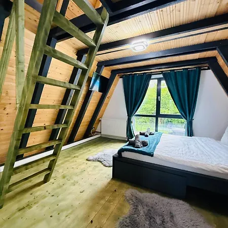 A-frame Ariana *